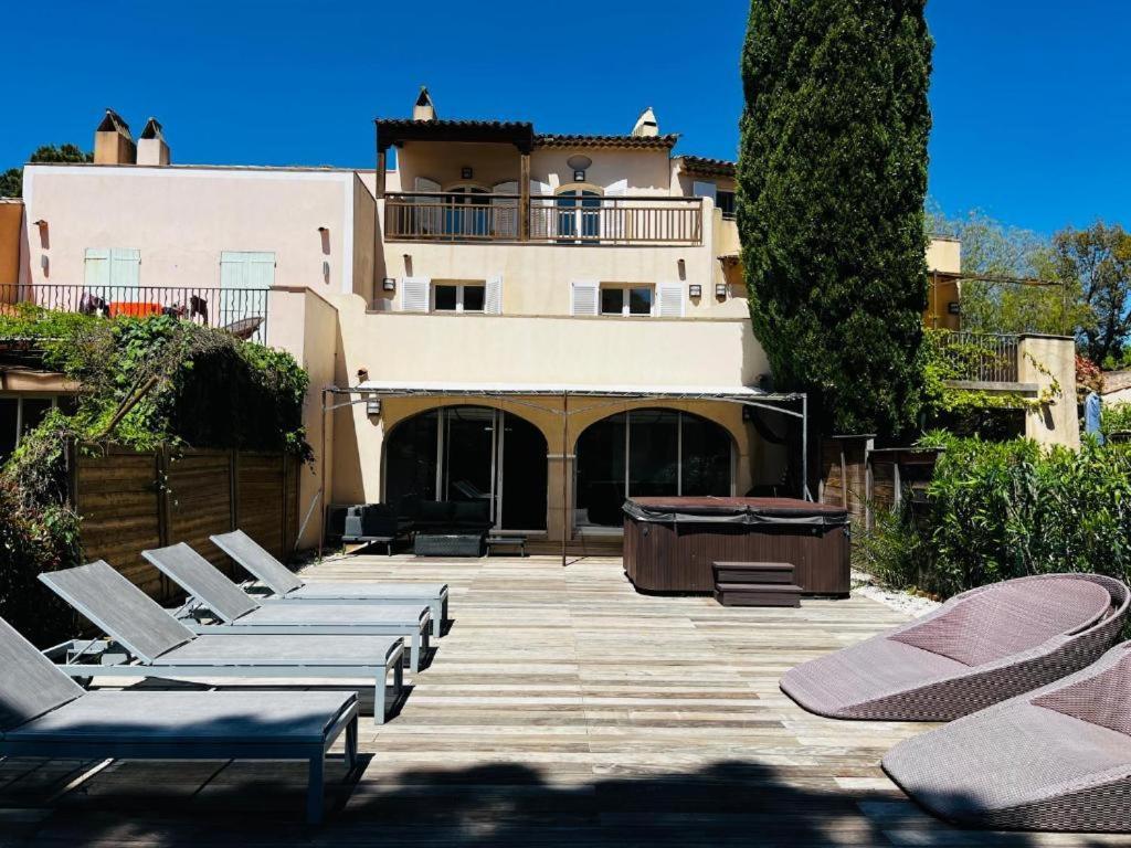Tropez-1ere Ligne Du Golf De Gassin *