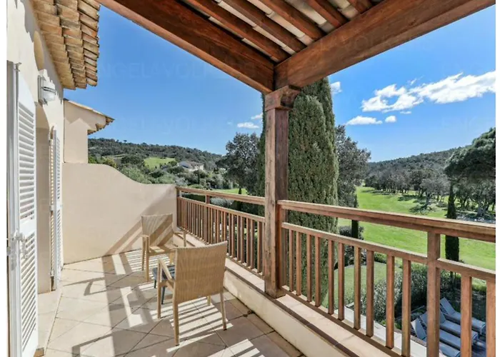 Saint Tropez-1Ere Ligne Du Golf De Gassin